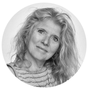 Anne Mette Dixen